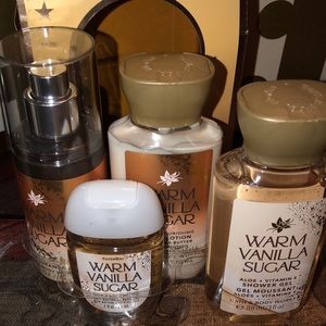 Bath and Bodyworks Travel size Warm Vanilla Sugar gift set